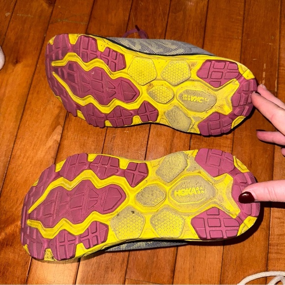 Hoka Athletic Shoes Gray and Yellow - Picture 9 of 9